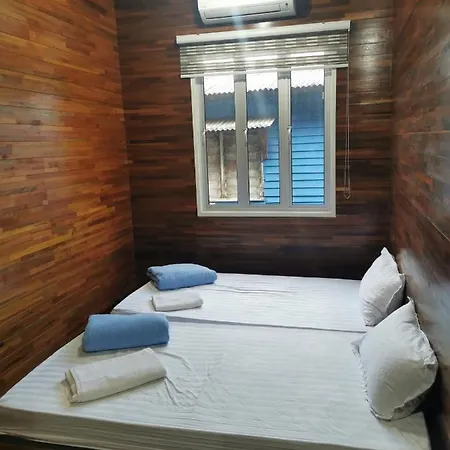 Sandakan Sim Sim Homestay Exterior photo