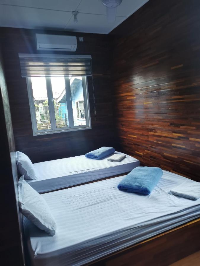 Sim Sim Homestay *